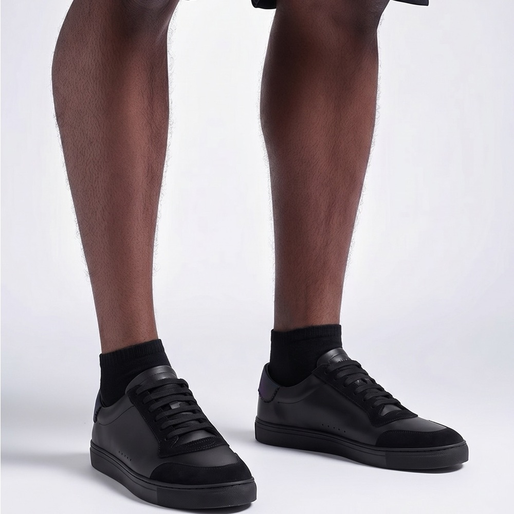 Burberry Men's Black Low-Top Sneakers